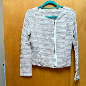 ✨ Grey sweater/blazer from Anthropologie, size small ✨